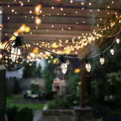 Garnet LED Outdoor String Lights - 120" - 10 Light - PLT4055 - Black - Safavieh -Lighting Store GUEST fb1b0f4c a798 40c9 945c 88e67e562b50